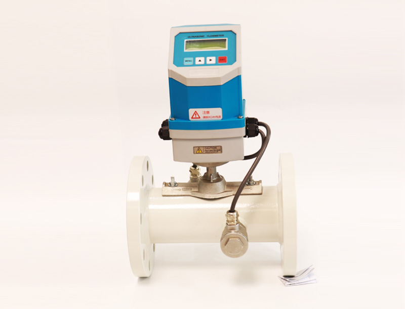 管道式超声波流量计